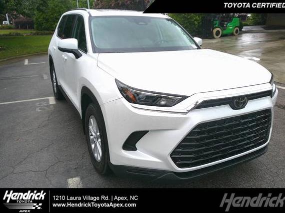 TOYOTA GRAND HIGHLANDER 2025 5TDAAAA50SS019939 image